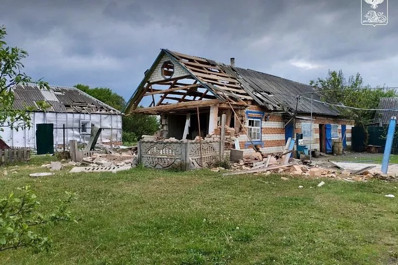 «Загоняли во дворы технику, окапывались»: более 500 зданий повреждены в Белгородской области из-за вторжения ДРГ