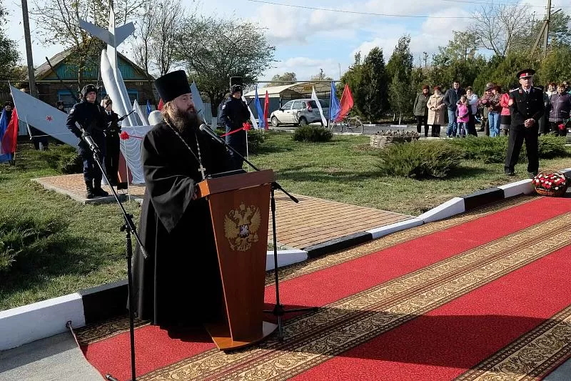 Погода в станице черноерковской. Станица Черноерковская Славянский район. Станица Черноерковская Краснодарский край. Памятники в Черноерковской Славянского района. Черноерковская достопримечательности.