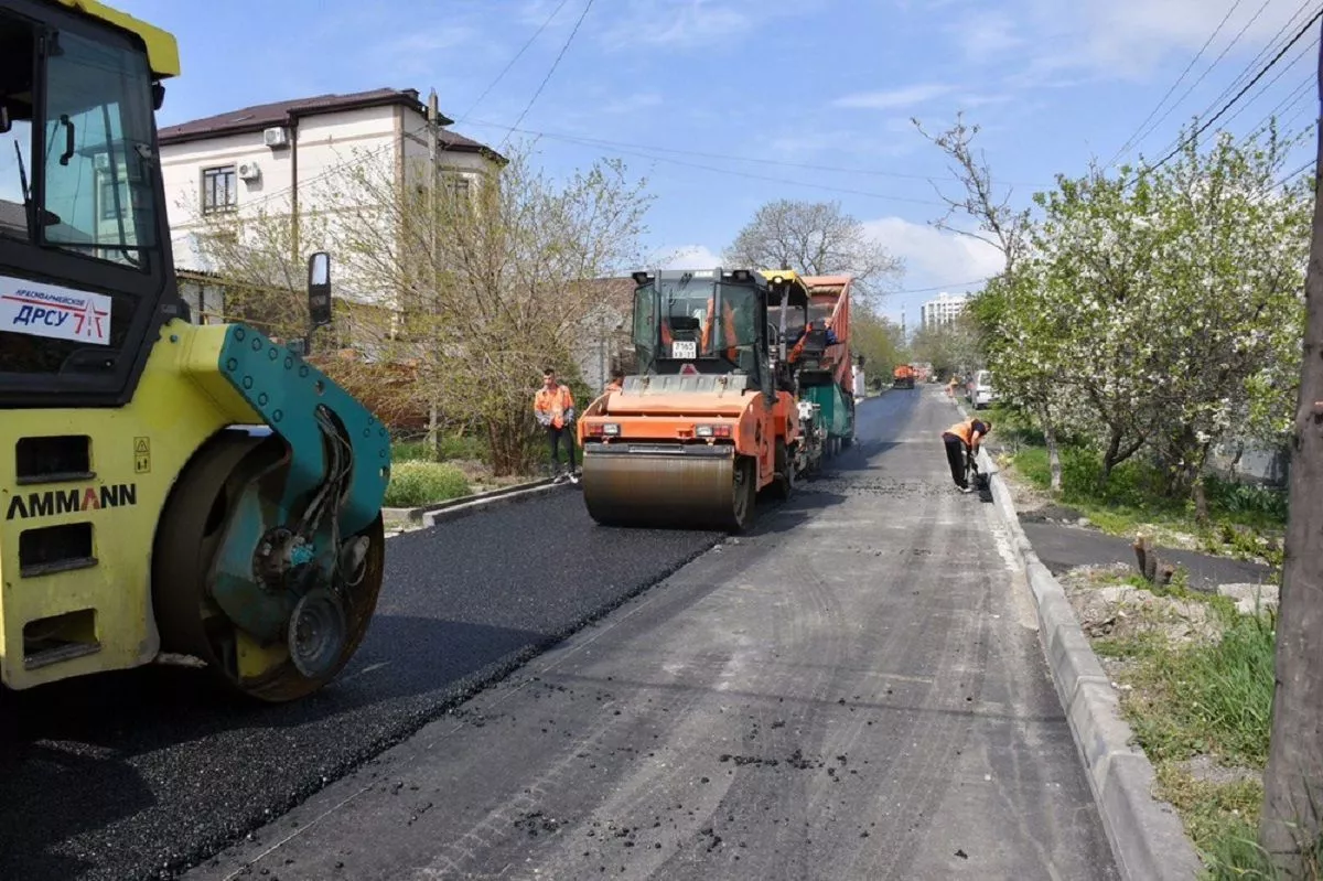 Семь дорог отремонтируют в этом году в Новороссийске. 12 апреля 2024 г.  Кубанские новости