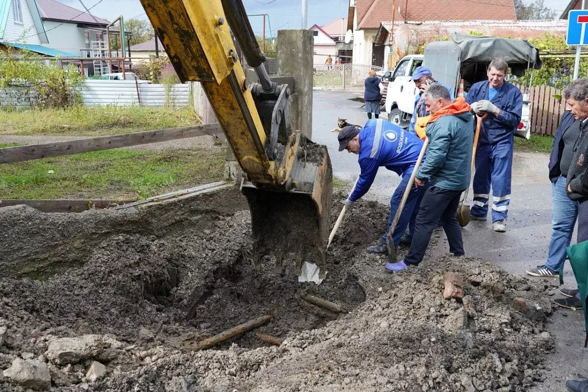 Крупный оползень в Сочи: более 70 человек покинули свои поврежденные дома -  Кубанские новости