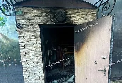 Мужчина и женщина погибли при пожаре в частном доме в Краснодаре