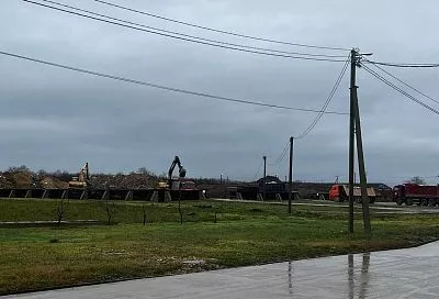 Что известно о предприятиях, занимающихся утилизацией загрязненного мазутом песка с пляжей Анапы и Темрюкского района