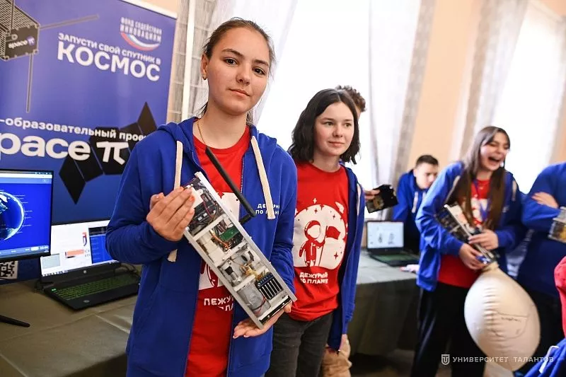 Школьница из Славянска-на Кубани Анна Кудрявцева победила в российском конкурсе по космическим системам