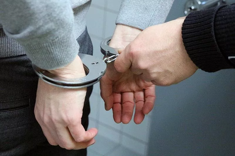 В Ростове арестовали блогера, снимавшего на камеру полицейского 