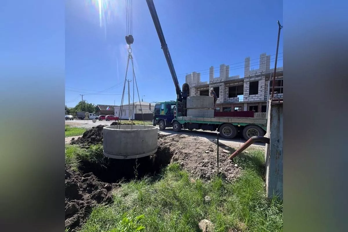 В Славянске-на-Кубани установили новую насосную станцию для борьбы с ...