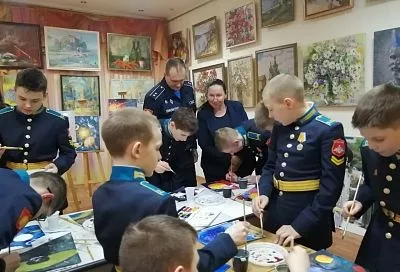 «Добровольцы Кубани – детям»: краснодарские умельцы поделились секретами мастерства  